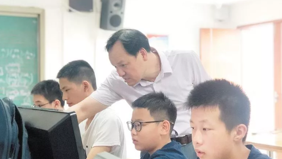 信息学竞赛教练的辉煌战绩，金牌教练和钻石教练都有！